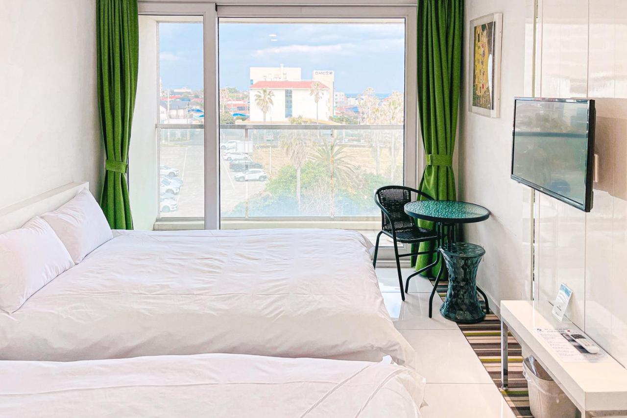 Hamdeok Beach Stay Чеджудо Экстерьер фото